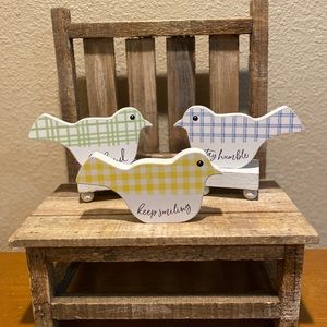 Bird Decor For Tier Trays, Bird Tabletop Wood Signs Set Of 3, Shelf Bird Decor